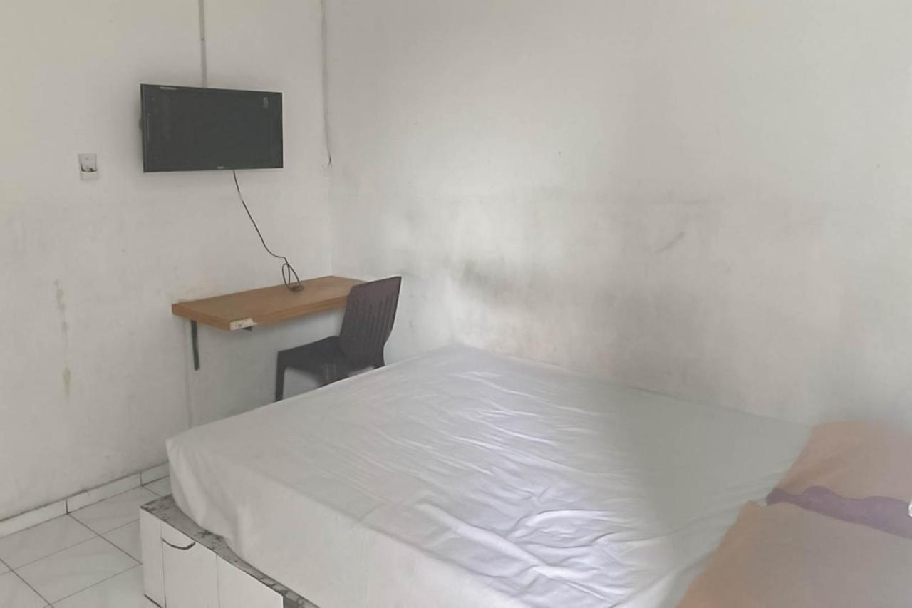 Hotel Arimbi 3 Redpartner Bandung Buitenkant foto